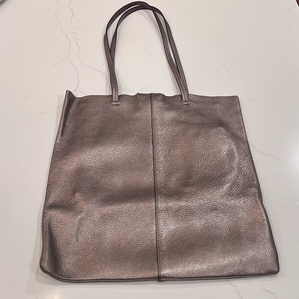 Banana Republic Leather Effortless Tote| Pewter